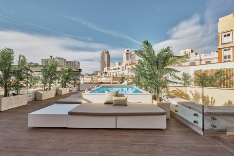 Apartamento en Madrid, España 4 dormitorios, 157 m2 No. 179870