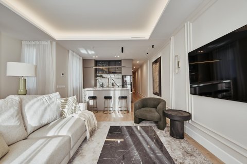 Apartament w Madrid, Hiszpania 4 sypialnie, 157 mkw. nr 179870 – zdjęcie 7