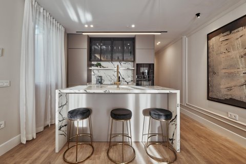 Apartament w Madrid, Hiszpania 4 sypialnie, 157 mkw. nr 179870 – zdjęcie 11
