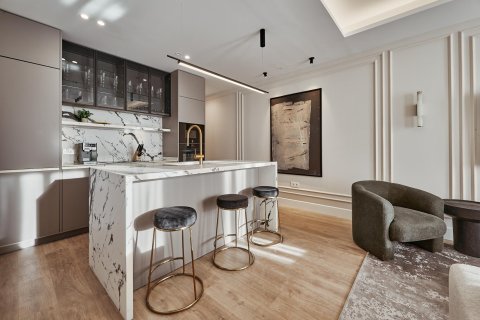 Apartament w Madrid, Hiszpania 4 sypialnie, 157 mkw. nr 179870 – zdjęcie 9