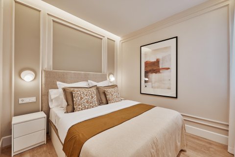 Apartament w Madrid, Hiszpania 4 sypialnie, 157 mkw. nr 179870 – zdjęcie 15