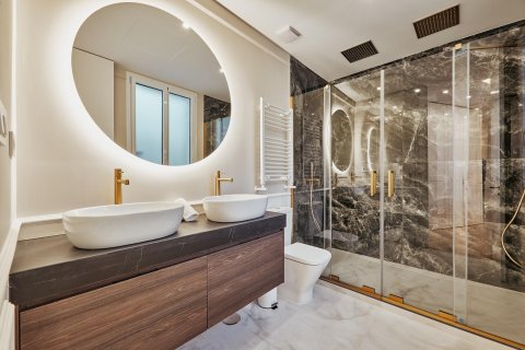Apartament w Madrid, Hiszpania 4 sypialnie, 157 mkw. nr 179870 – zdjęcie 23