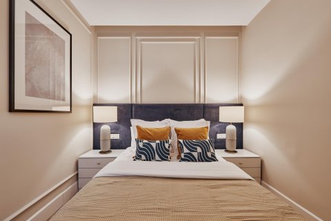Apartament w Madrid, Hiszpania 4 sypialnie, 157 mkw. nr 179870 – zdjęcie 17