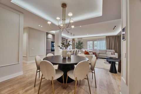 Villa for sale in Madrid, Spain 4 bedrooms, 156 sq.m. No. 179869 - photo 10