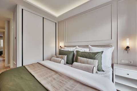 Villa for sale in Madrid, Spain 4 bedrooms, 156 sq.m. No. 179869 - photo 19