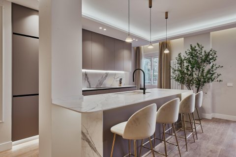 Villa for sale in Madrid, Spain 4 bedrooms, 156 sq.m. No. 179869 - photo 13