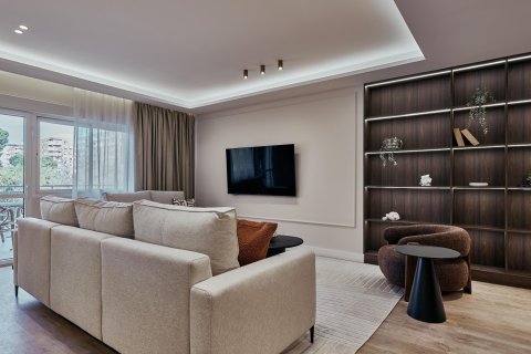 Villa for sale in Madrid, Spain 4 bedrooms, 156 sq.m. No. 179869 - photo 3