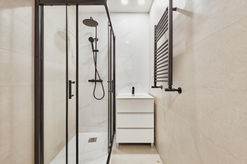Dzīvoklis pārdošanā Madrid, Spānijā 2 istabas, 46 m2 Nr. 179871 - attēls 12