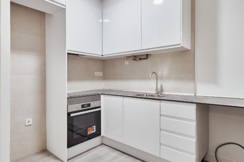 Dzīvoklis pārdošanā Madrid, Spānijā 2 istabas, 46 m2 Nr. 179871 - attēls 6
