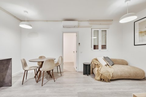 Dzīvoklis pārdošanā Madrid, Spānijā 2 istabas, 46 m2 Nr. 179871 - attēls 4