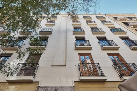 Villa pārdošanā Madrid, Spānijā 2 istabas, 64 m2 Nr. 179874 - attēls 25