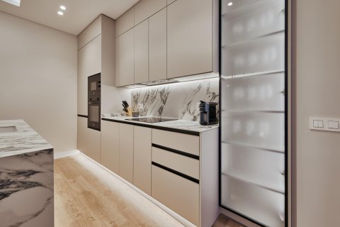 Dzīvoklis pārdošanā Madrid, Spānijā 3 istabas, 110 m2 Nr. 179873 - attēls 14