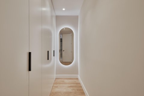 Dzīvoklis pārdošanā Madrid, Spānijā 3 istabas, 110 m2 Nr. 179873 - attēls 26