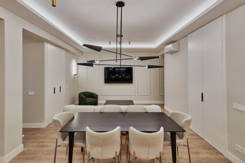 Dzīvoklis pārdošanā Madrid, Spānijā 3 istabas, 110 m2 Nr. 179873 - attēls 17