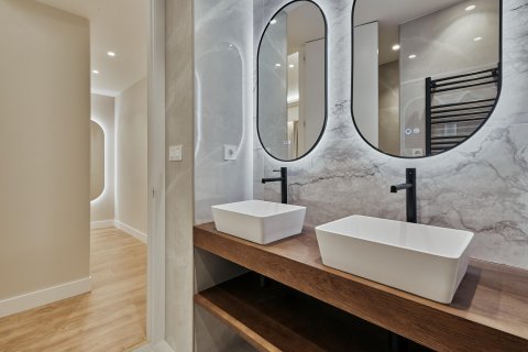 Dzīvoklis pārdošanā Madrid, Spānijā 3 istabas, 110 m2 Nr. 179873 - attēls 28