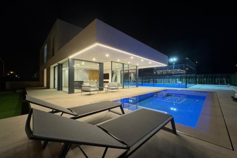 Villa for rent in Marratxinet (Marratxi), Mallorca, Spain 3 bedrooms, 402 sq.m. No. 160608 - photo 11