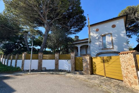 Huvila myytävänä Platja De Muro, Mallorca, Espanja, 4 makuuhuonetta, 229 m2 No. 160606 - kuva 3