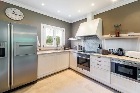 Huvila myytävänä Platja De Muro, Mallorca, Espanja, 4 makuuhuonetta, 229 m2 No. 160606 - kuva 8