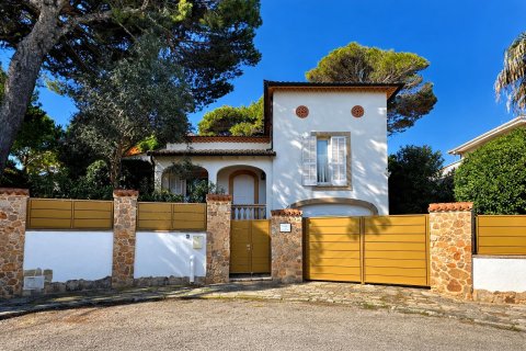 Huvila myytävänä Platja De Muro, Mallorca, Espanja, 4 makuuhuonetta, 229 m2 No. 160606 - kuva 2