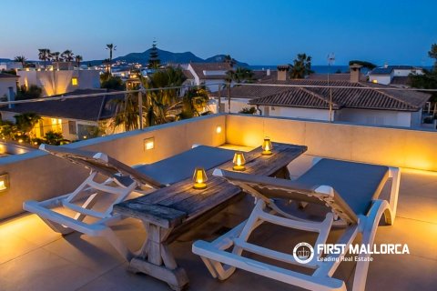 Villa à Platja De Muro, Mallorca, Espagne 4 chambres, 229 m2 No. 160606