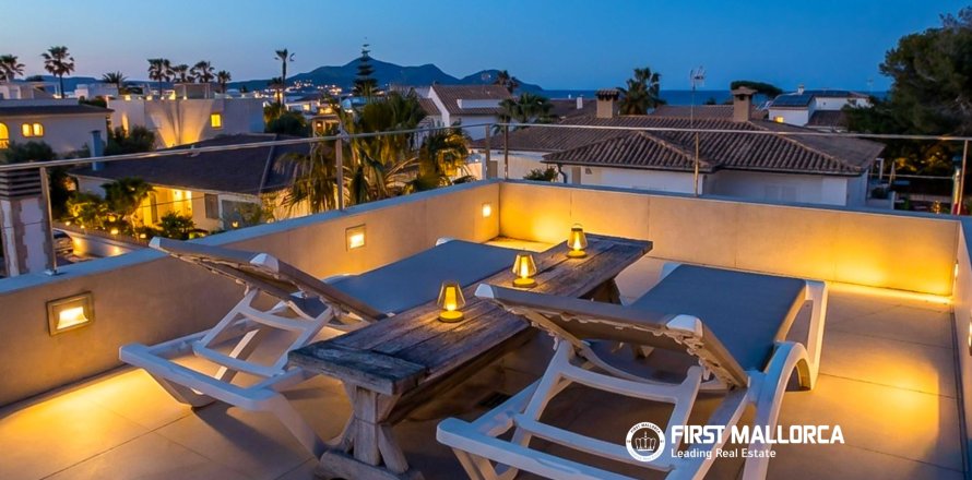 Villa à Platja De Muro, Mallorca, Espagne 4 chambres, 229 m2 No. 160606