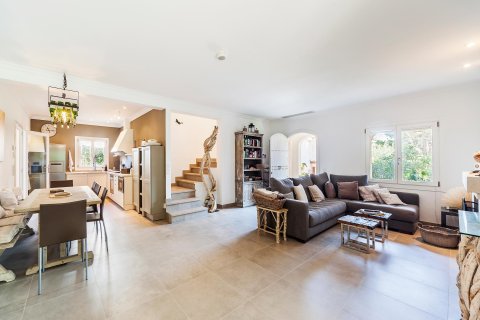 Huvila myytävänä Platja De Muro, Mallorca, Espanja, 4 makuuhuonetta, 229 m2 No. 160606 - kuva 5
