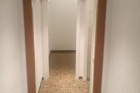 Lägenhet till salu i Barcelona, Spanien 3 sovrum, 86 kvm. Nr. 140728 - foto 11