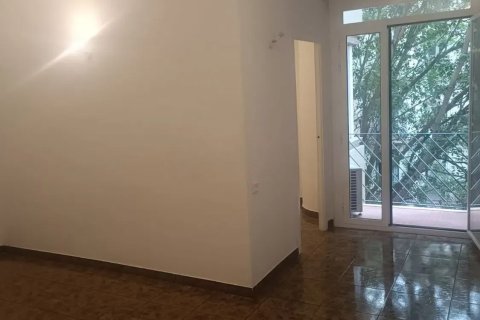 Lägenhet till salu i Barcelona, Spanien 3 sovrum, 86 kvm. Nr. 140728 - foto 2