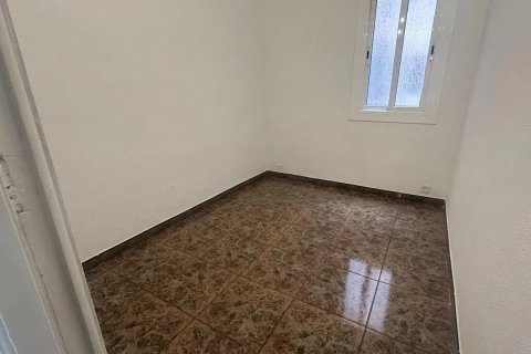 Lägenhet till salu i Barcelona, Spanien 3 sovrum, 86 kvm. Nr. 140728 - foto 12