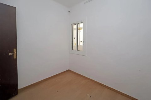 Apartamento en venta en Barcelona, España 4 dormitorios, 80 m2 No. 140727 - foto 27