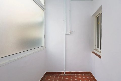 Apartamento en venta en Barcelona, España 4 dormitorios, 80 m2 No. 140727 - foto 22