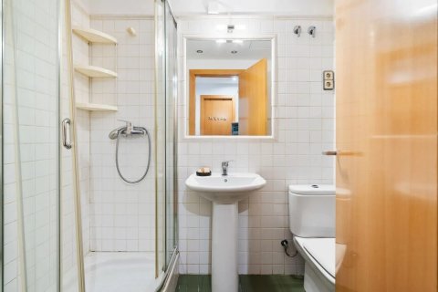 Lägenhet till salu i Barcelona, Spanien 2 sovrum, 64 kvm. Nr. 140726 - foto 26