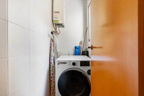 Lägenhet till salu i Barcelona, Spanien 2 sovrum, 64 kvm. Nr. 140726 - foto 14