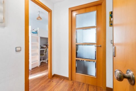 Lägenhet till salu i Barcelona, Spanien 2 sovrum, 64 kvm. Nr. 140726 - foto 27