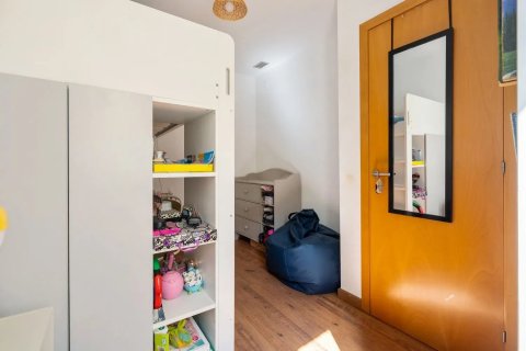 Lägenhet till salu i Barcelona, Spanien 2 sovrum, 64 kvm. Nr. 140726 - foto 22