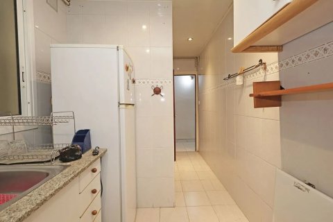 Apartamento en venta en Barcelona, España 4 dormitorios, 90 m2 No. 140729 - foto 10