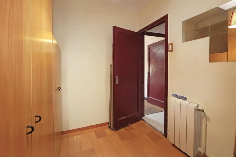 Apartamento en venta en Barcelona, España 4 dormitorios, 90 m2 No. 140729 - foto 26