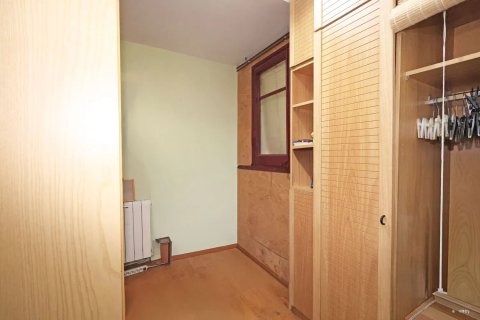 Apartamento en venta en Barcelona, España 4 dormitorios, 90 m2 No. 140729 - foto 25