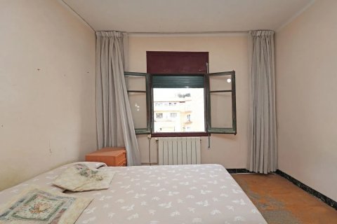 Apartamento en venta en Barcelona, España 4 dormitorios, 90 m2 No. 140729 - foto 14