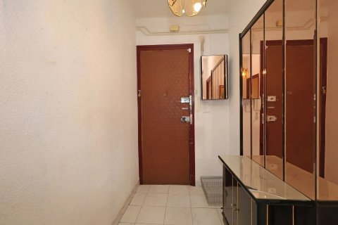 Apartamento en venta en Barcelona, España 4 dormitorios, 90 m2 No. 140729 - foto 28