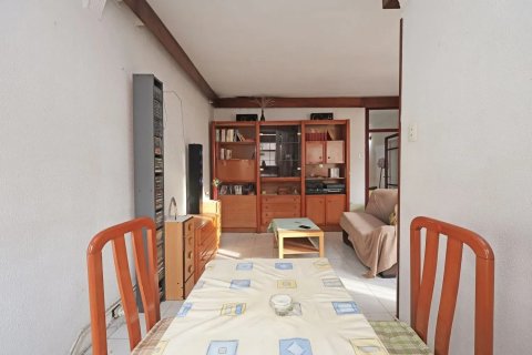Apartamento en venta en Barcelona, España 4 dormitorios, 90 m2 No. 140729 - foto 5