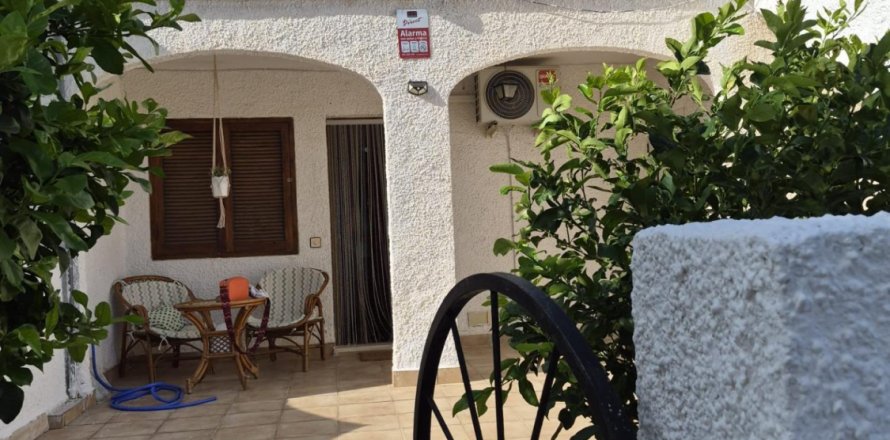 Bungalo Torrevieja, Alicante, Spānijā 1 istaba, 54 m2 Nr. 191785
