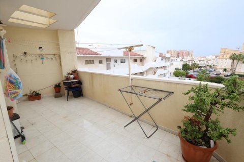 Apartment for sale in Torrevieja, Alicante, Spain 3 bedrooms, 113 sq.m. No. 189418 - photo 13