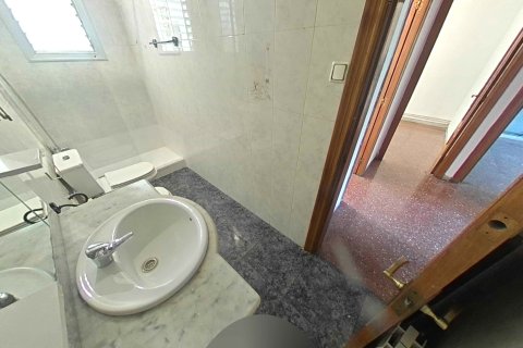 Apartamento en venta en Terrassa, Barcelona, España 3 dormitorios, 76 m2 No. 167083 - foto 27