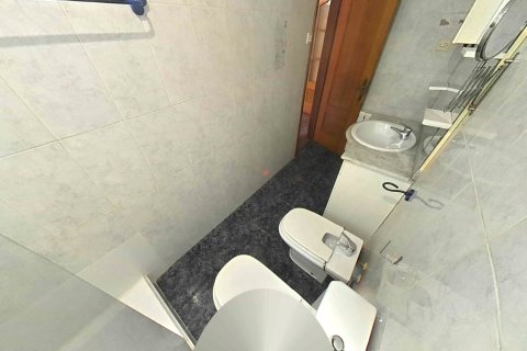 Apartamento en venta en Terrassa, Barcelona, España 3 dormitorios, 76 m2 No. 167083 - foto 26