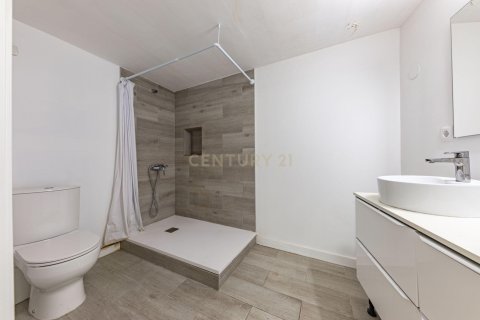 Garage for sale in Barcelona, Spain 10 bedrooms, 452 sq.m. No. 167082 - photo 15