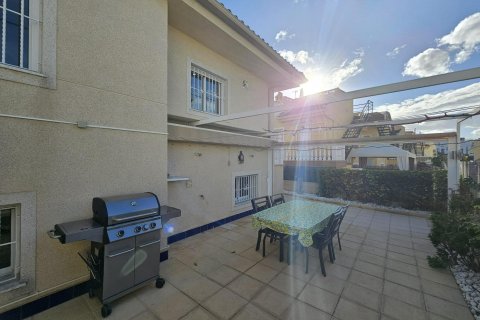 Villa in vendita a Benijofar, Alicante, Spagna 3 camere da letto, 130 mq. N° 164245 - foto 24