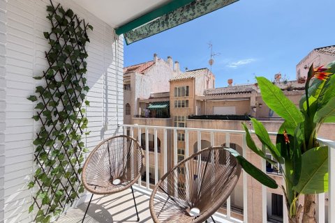 Apartament w Torrevieja, Alicante, Hiszpania 3 sypialnie, 92 mkw. nr 164244 – zdjęcie 17