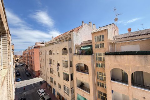 Apartament w Torrevieja, Alicante, Hiszpania 3 sypialnie, 92 mkw. nr 164244 – zdjęcie 20
