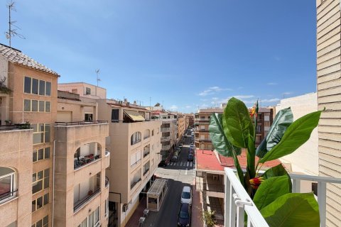 Apartament w Torrevieja, Alicante, Hiszpania 3 sypialnie, 92 mkw. nr 164244 – zdjęcie 22